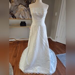 Jasmine White Strapless Floral Applique Beaded Bodice Wedding Dress Sz 10